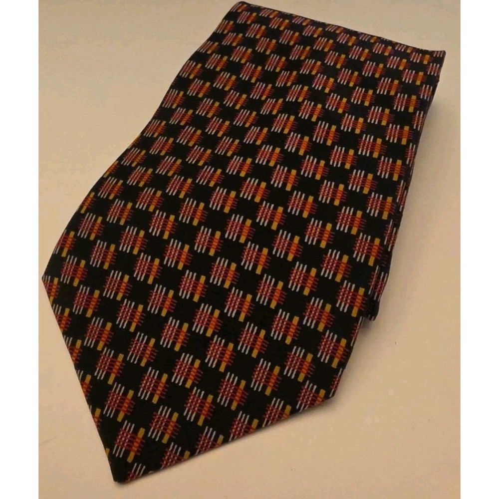 STRUCTURE Mens Black/Red Silk Geometric Print Neck Tie Made in USA